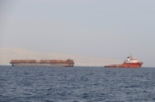 2025-06-18T163148Z_1_LYNXMPEL5H0Y1_RTROPTP_4_OMAN-STRAITS-HORMUZ
