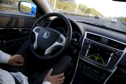 2025-07-23T143254Z_1_LYNXMPEL6M0W1_RTROPTP_4_AUTOSHOW-BEIJING-CHINA-SELFDRIVING
