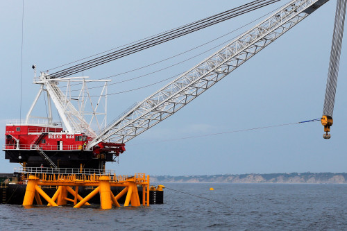 2025-08-26T195722Z_1_LYNXMPEL7P0YD_RTROPTP_4_USA-TRUMP-OFFSHOREWIND