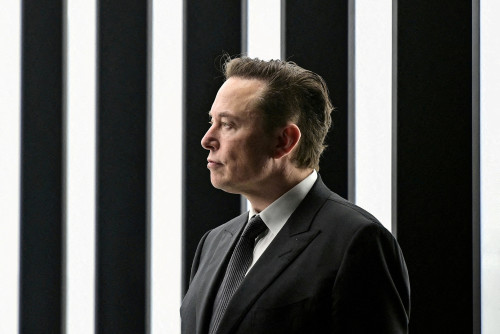 2025-10-03T204032Z_3_LYNXNPEL910Z9_RTROPTP_4_ELON-MUSK-NET-WORTH