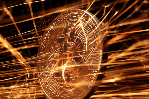 2025-10-05T052636Z_1_LYNXNPEL94019_RTROPTP_4_FINTECH-CRYPTO-BITCOIN