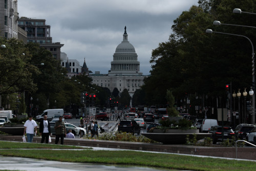 2025-10-08T171547Z_2_LYNXNPEL970UF_RTROPTP_4_USA-SHUTDOWN