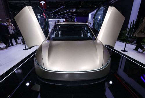 2025-12-01T160715Z_1_LYNXMPELB01FX_RTROPTP_4_CHINA-TRADE-EXPO