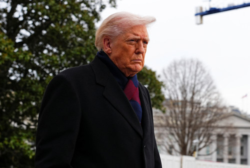 2025-12-29T175402Z_1_LYNXMPELBS0O7_RTROPTP_4_USA-TRUMP-1