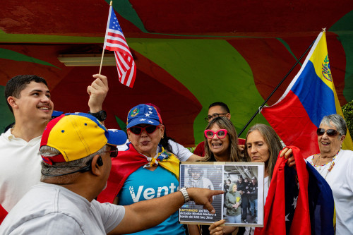 2026-01-05T033418Z_1_LYNXMPEM0403Y_RTROPTP_4_USA-VENEZUELA