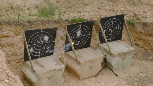 2026-01-30T131254Z_2_LYNXMPEM0T0RK_RTROPTP_4_EOS-LASER-EUROPE-3